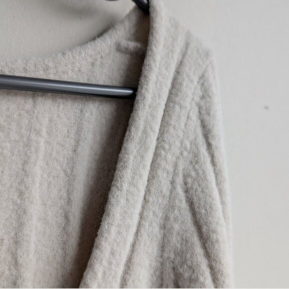 Aritzia Wilfred Hush Knit Hush Knit Long Sleeve Top Blouse - Picture 4 of 8